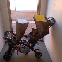 Double Stroller 
