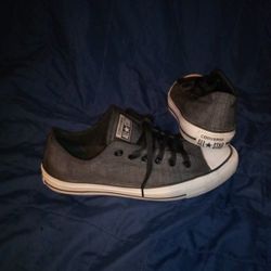 Converse Men Size 8.5