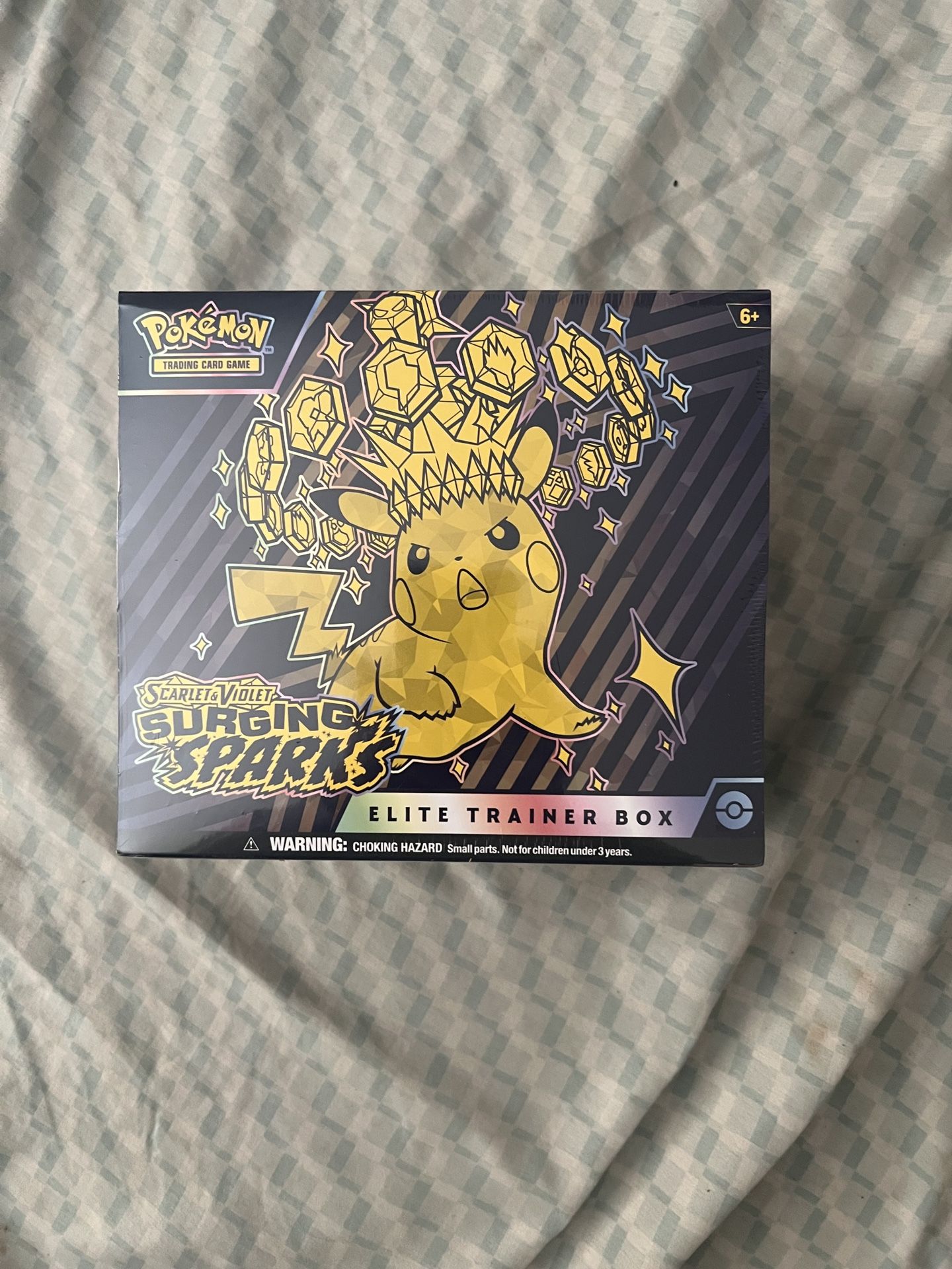 Pokémon Surging Sparks ETB