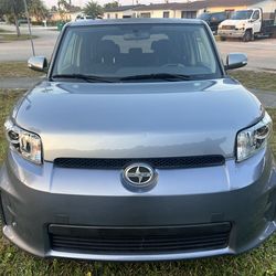 2011 Toyota Scion XB