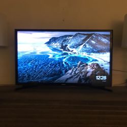 32” Samsung TV with Chromecast