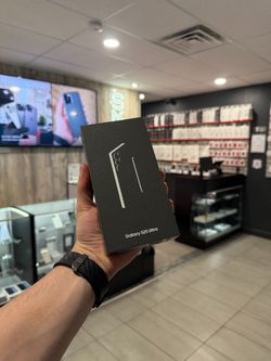 Samsung Galaxy S25 Ultra 256GB Factory Unlocked – Phoenix AZ Brand New