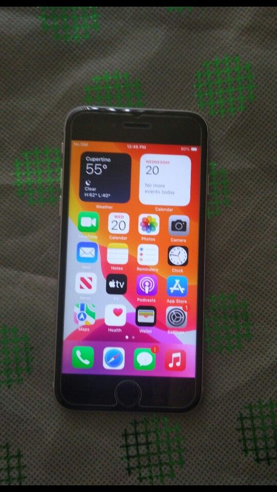 APPLE IPHONE 7 32 GB UNLOCKED ANDROID PHONE ANY SIM CARD LIBERADO UNLOCKED WORKING GREAT To