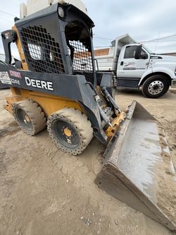 Skidsteer 2018 324E