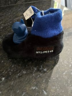 New With Tags  Child’s Size Batman Slippers 