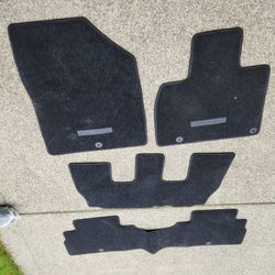 Carpet Car Mats -Kia Telluride