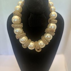 Jn3- Large Pearls With Mesh Twisted Spacers 