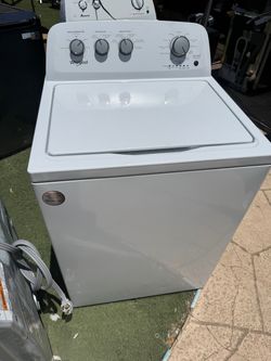 Whirlpool washer HE 5.2 CUFT