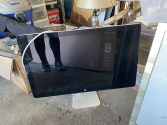 Apple Cinema Display 27 Inches With Adapter