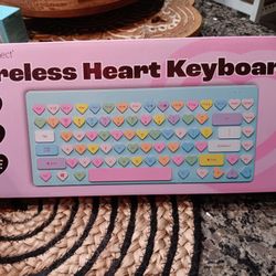 Viral Wireless Heart Keyboard