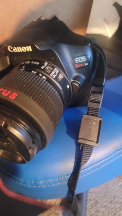 Canon EOS Rebel T6 Camera
