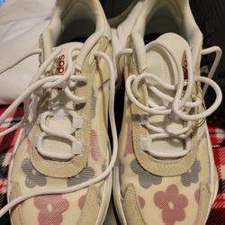 Women Adidas Sneakers