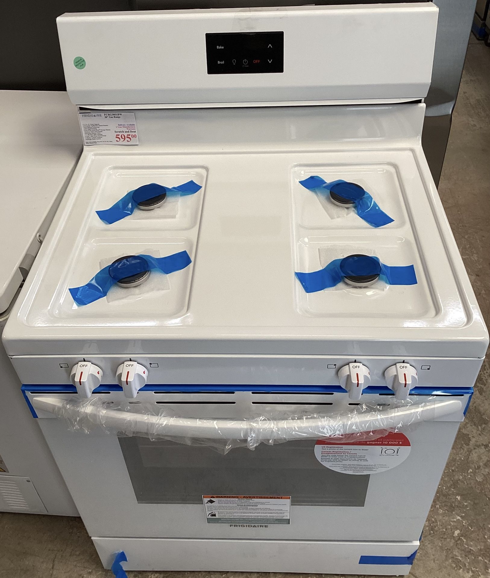 New FRIGIDAIRE 30” Gas Range