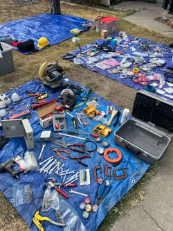 Big yard sale. Tools. Household items.