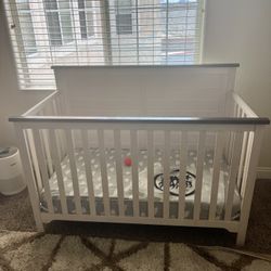 Baby Bed & Changing Table 