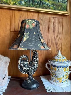 Rooster lamp