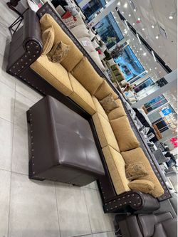 Long Sectional With Ottoman 🔥🔥🔥