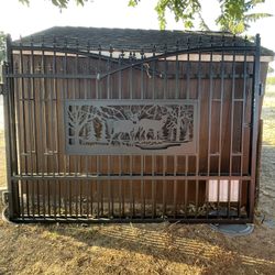 Metal Gate 