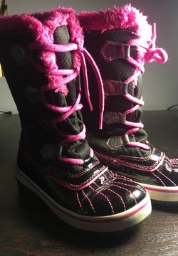 Sketchers Brand Winter Boots Girls 13