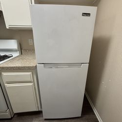 Refrigerator With Top Freezer