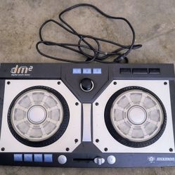 Mixman DM2 Digital Music Mixer