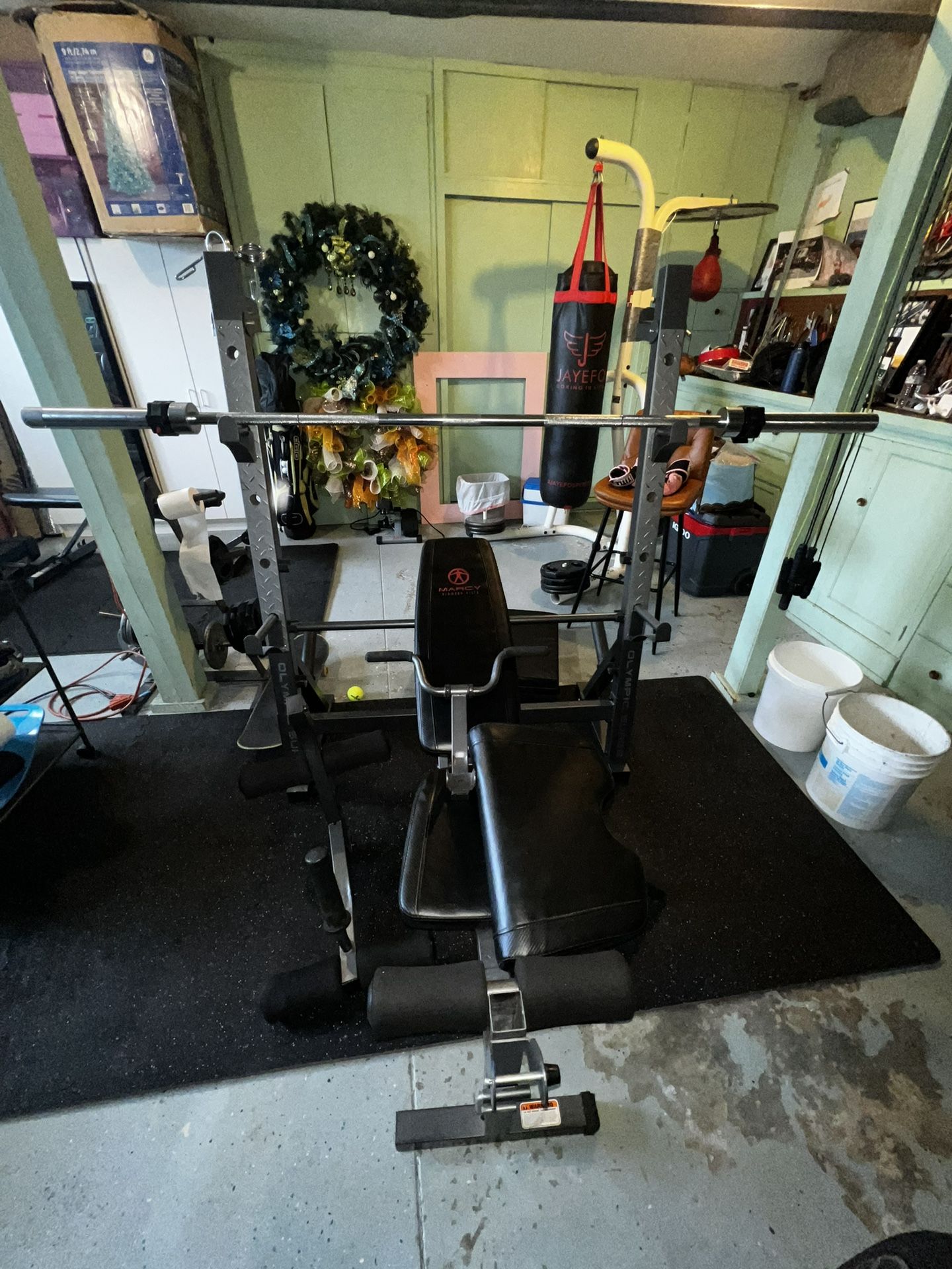 Bench With Squat Rack + Accessories 