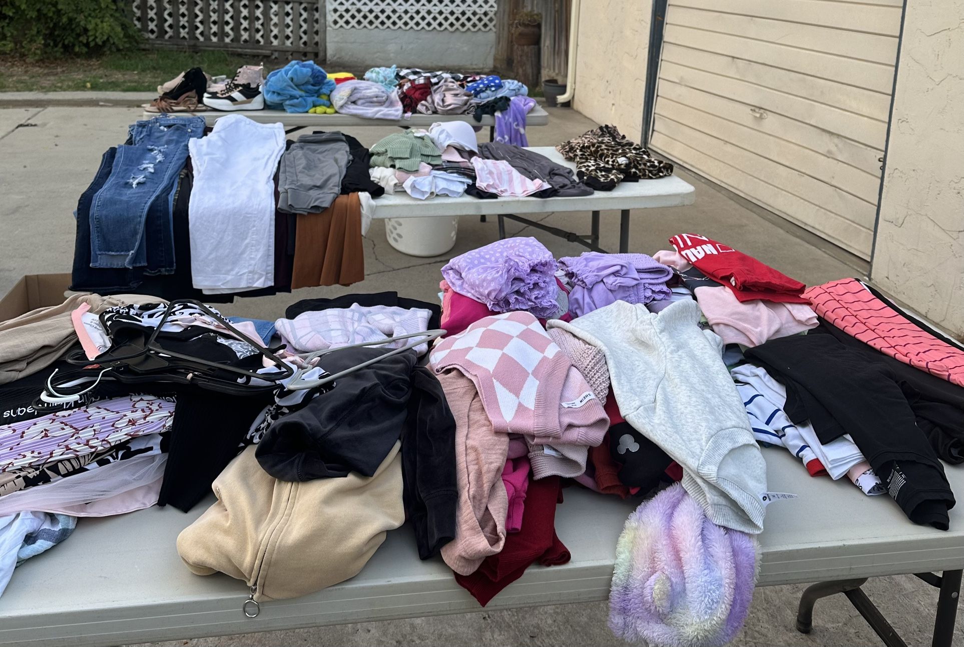 Kingsburg Yard Sale Today