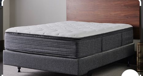 Queen Matress, box spring,&metal frame