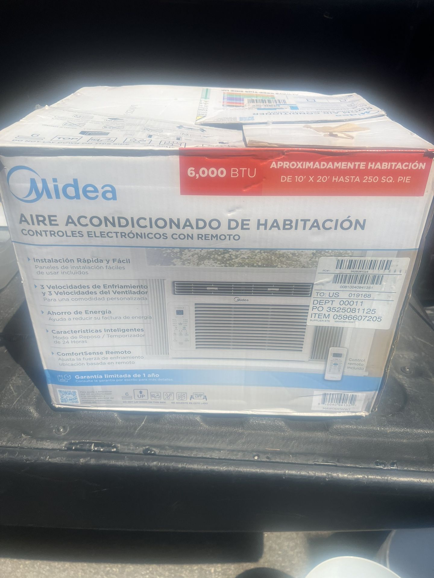 Midea 6,000 BTU Air Conditioner With Remote Excellent Condition