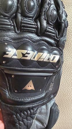 Dainese gloves excellent condition like new
