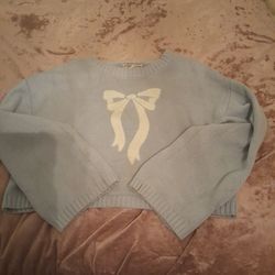 Light blue coquette cropped Sweater
