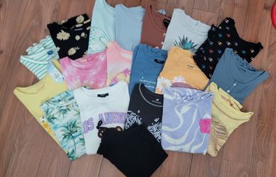 GIRLS T-SHIRTS SIZE 10/12