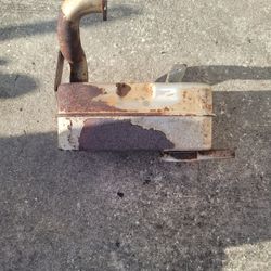 ((READ AD))((EXHAUST Briggs SINGLE engine)) Riding Mower 