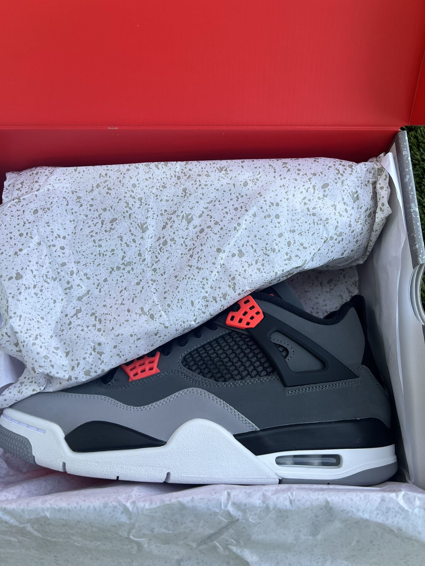 Air Jordan Retro 4 “Infrared” Size 6.5y99.51011