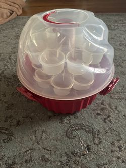 24 Cupcake Carrier NEW
