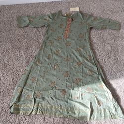 Ladies Size M Kurti