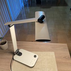 LED Desk Lamp with SUPER 10W fast Port Charge, Large Prime Hightech Forward Beam
