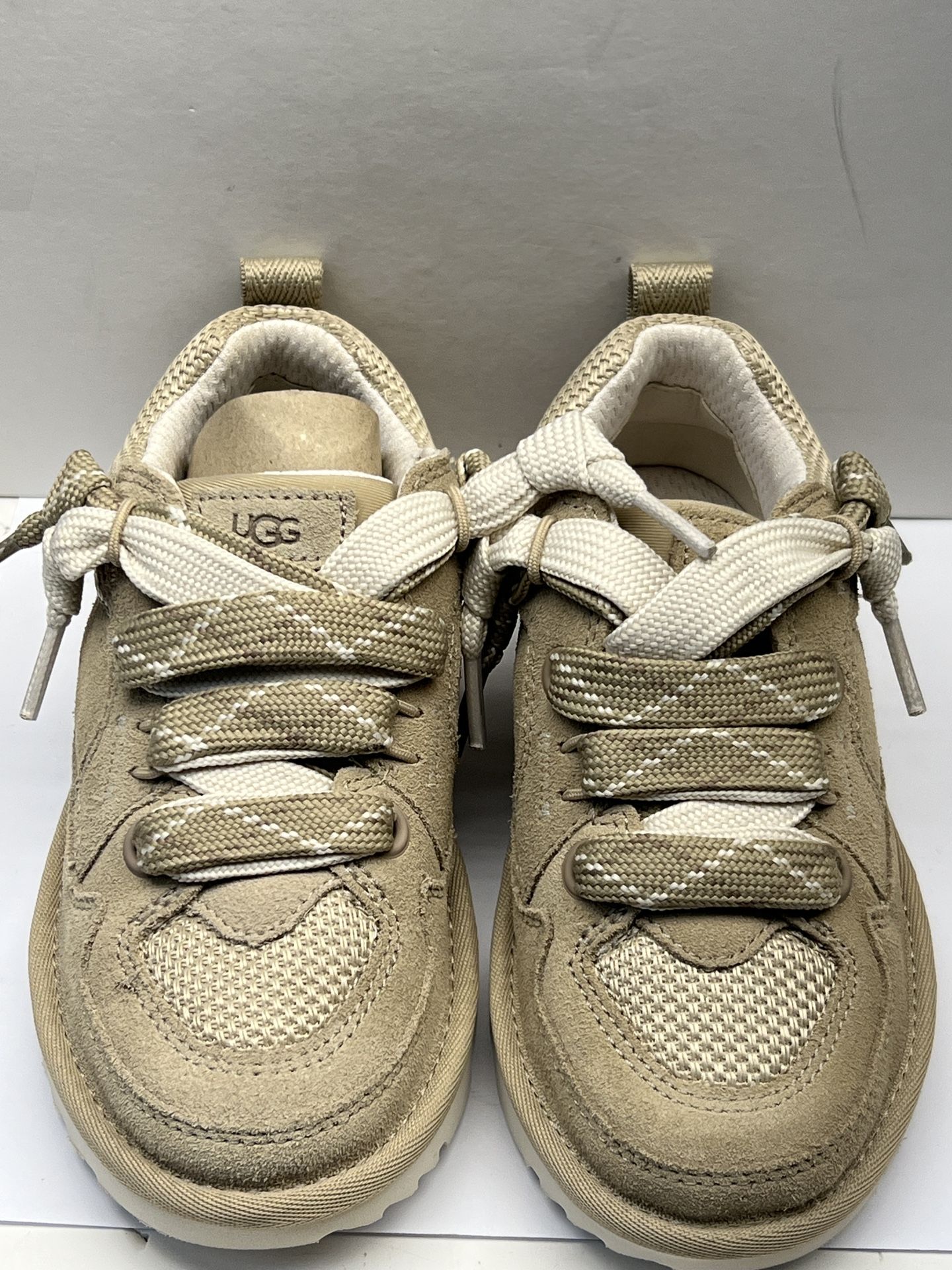 Sneaker Ugg For Kids. Size 13. (2695)