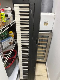 Yamaha Digital Piano Keyboard