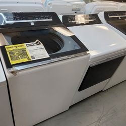 New Kenmore Extra Large Capacity 5.3cu Ft Top Load Washer And Gas Dryer Set 