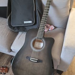 Donner Acoustic Guitar – Model EC1760 – Black