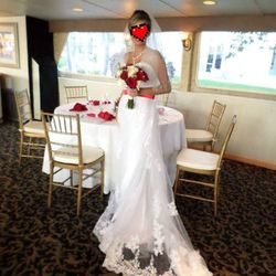 beautiful wedding dress