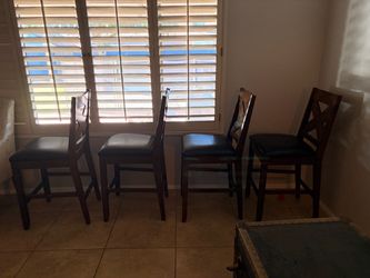 4 Bar Height Chairs