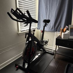 Schwinn IC3 Stationary Exercise Bike