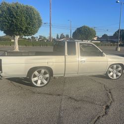 97 Nissan Pick Up