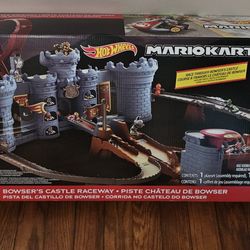 Hot Wheels Mario Kart Bowser's Castle Track Set
