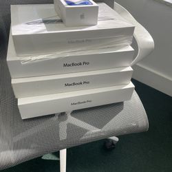 MacBook Pro boxes 