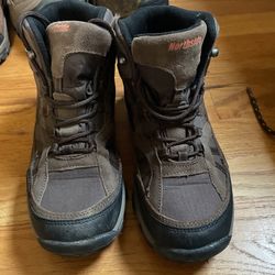 North side Kids Hiking Shoes