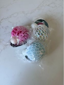 Mesh Squishy ball