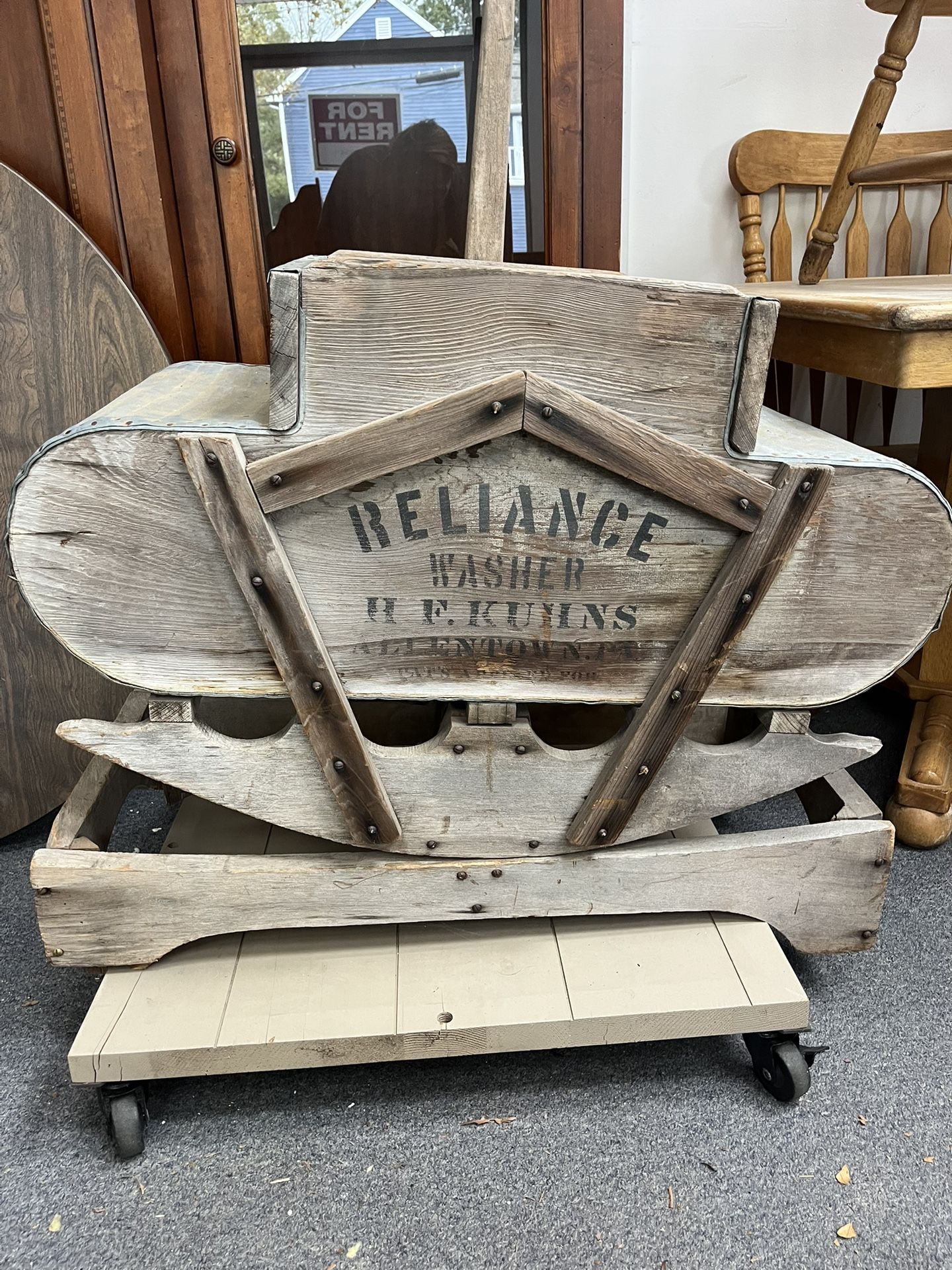 Antique Primitive Wooden Barrel Washing Machine – RARE "RELIANCE" Hand-Crank